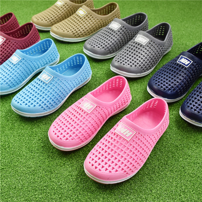 Тапочки в стиле Crocs, модная нескользящая пляжная обувь, босоножки для плавания, закрытый носок, для влюбленных, лето 2020 года, подходят для носки на улице, в корейском стиле