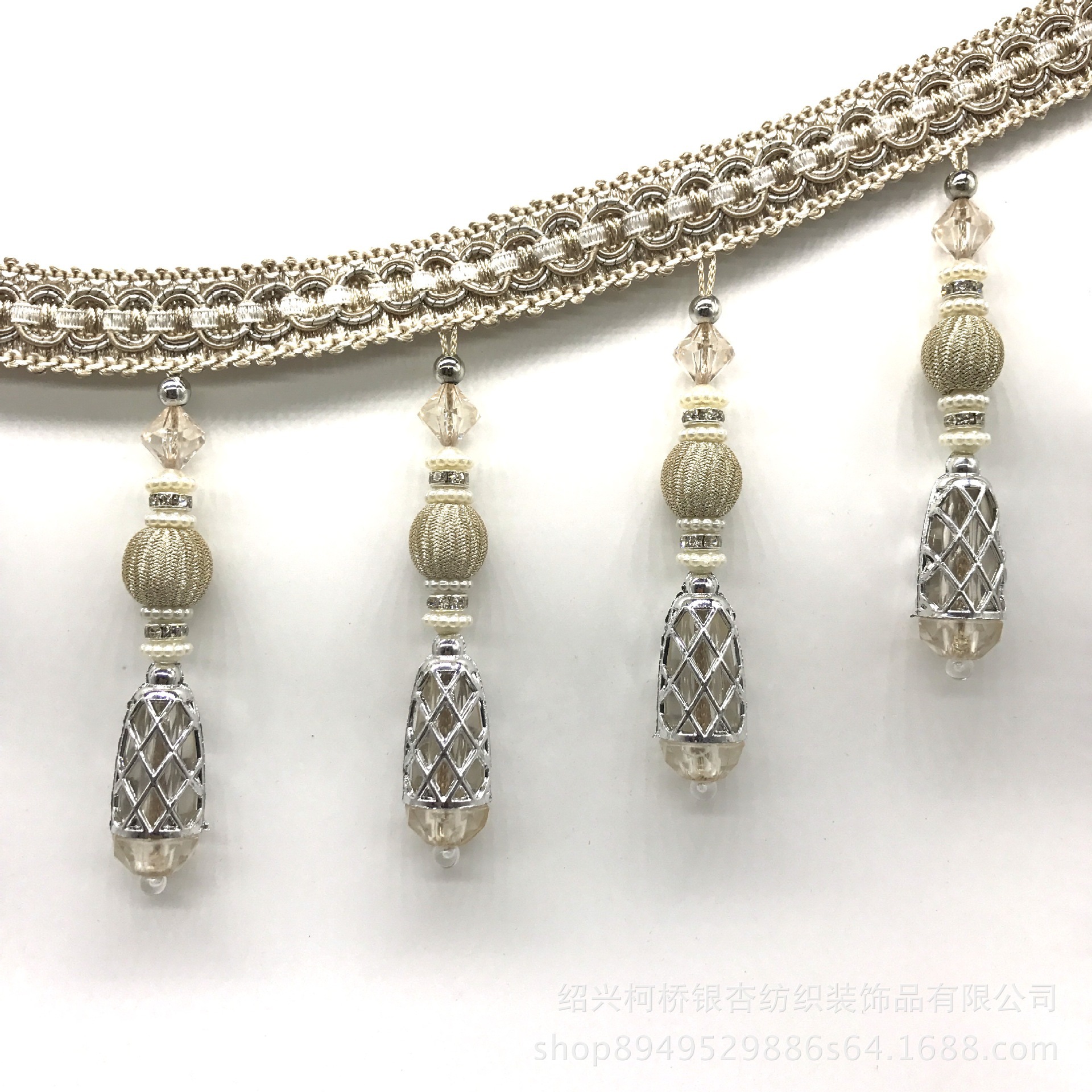 红宝石饰品 Полиэстер, шелк, домашнее мягкое украшение, кружево, личная одежда, вышивка бисером, кисточка, декоративные полоски по краям