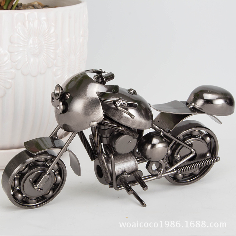 Креативная ручная работа Harley Iron Motorcycle Motor Model Упаковка дома мебель сплав металлические суда оптом