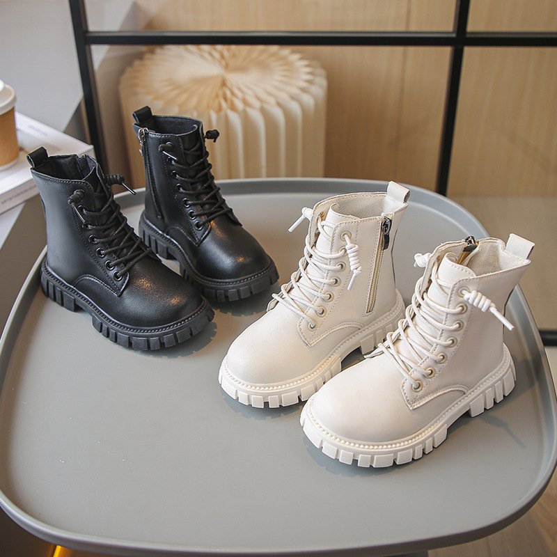 Martens, (Оптовые продажи), демисезонные мягкие короткие сапоги в английском стиле, мягкая подошва, в британском стиле