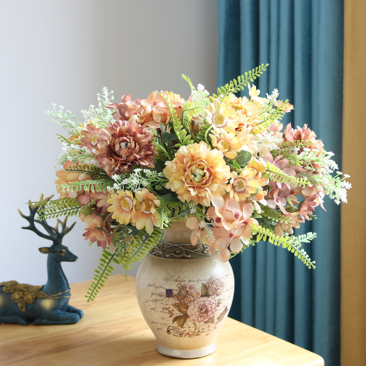 Симуляция карниша Cimpoline Hydclastic Ball Flower Photograph