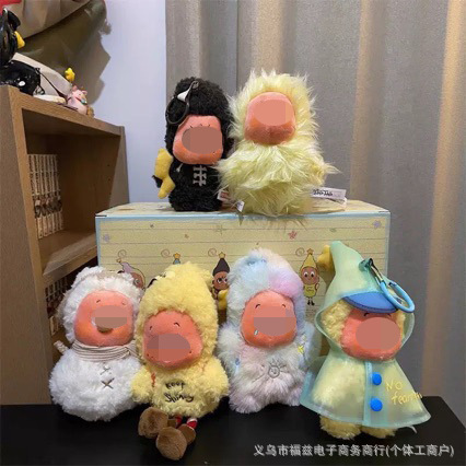 Игрушка из пластика, плюшевая трендовая подвеска, кукла, подарок на день рождения