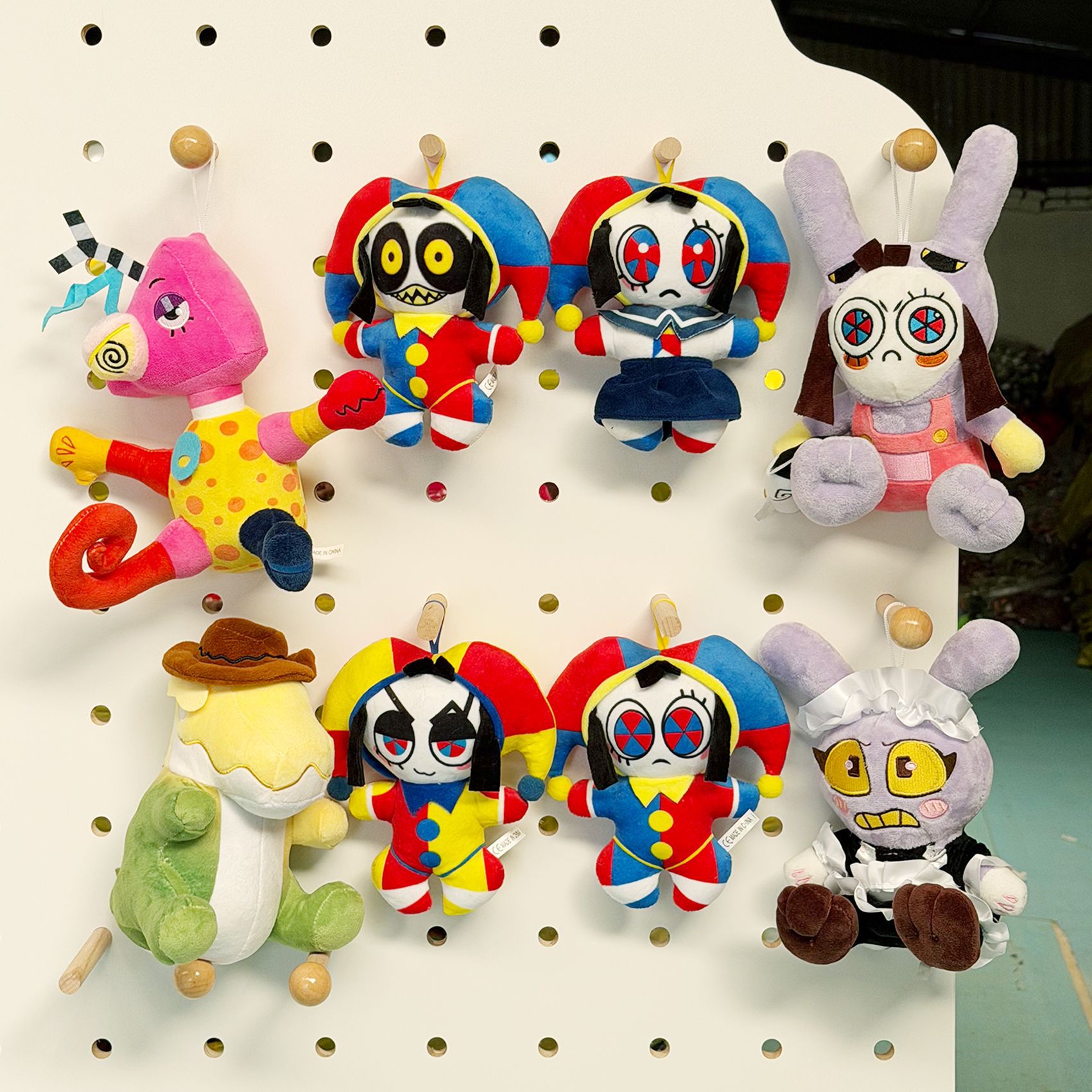 Удивительная цифровая цирковая игрушка Jax Burger Plush