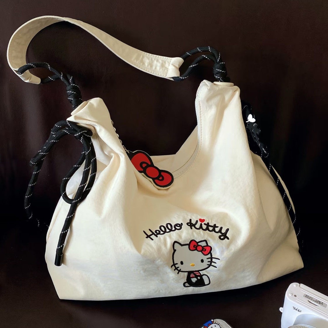 Hello Kitty, летний шоппер на одно плечо, милая вместительная и большая сумка, с вышивкой