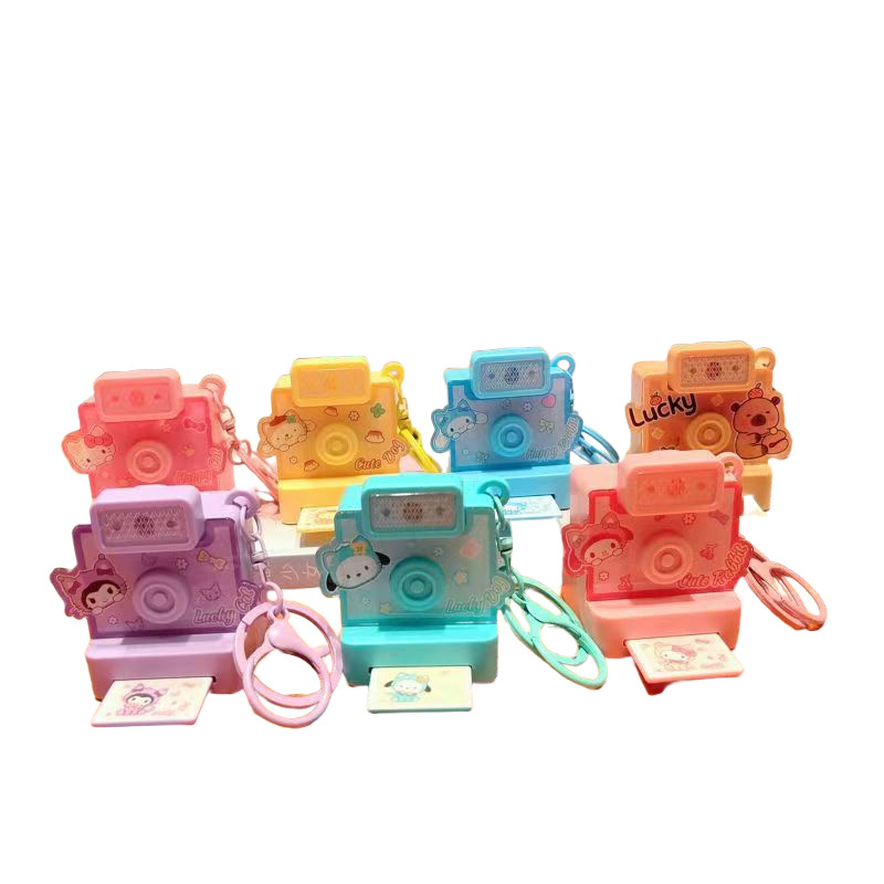 Хит продаж, крупноформатная кожа для карт/брелок Sanrio Polaroid/световой светильник/кран/хит продаж, небольшая подарочная вешалка