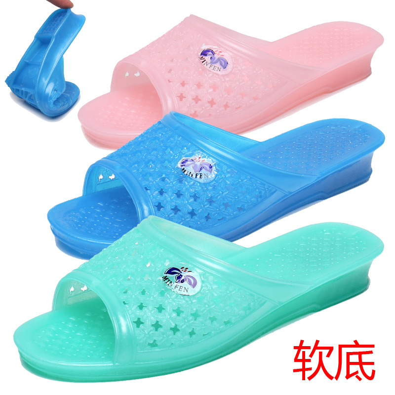 Женские тапочки, повседневные тапочки в стиле Crocs на плоской подошве для ванной комнаты, подходят для носки на улице, для среднего возраста