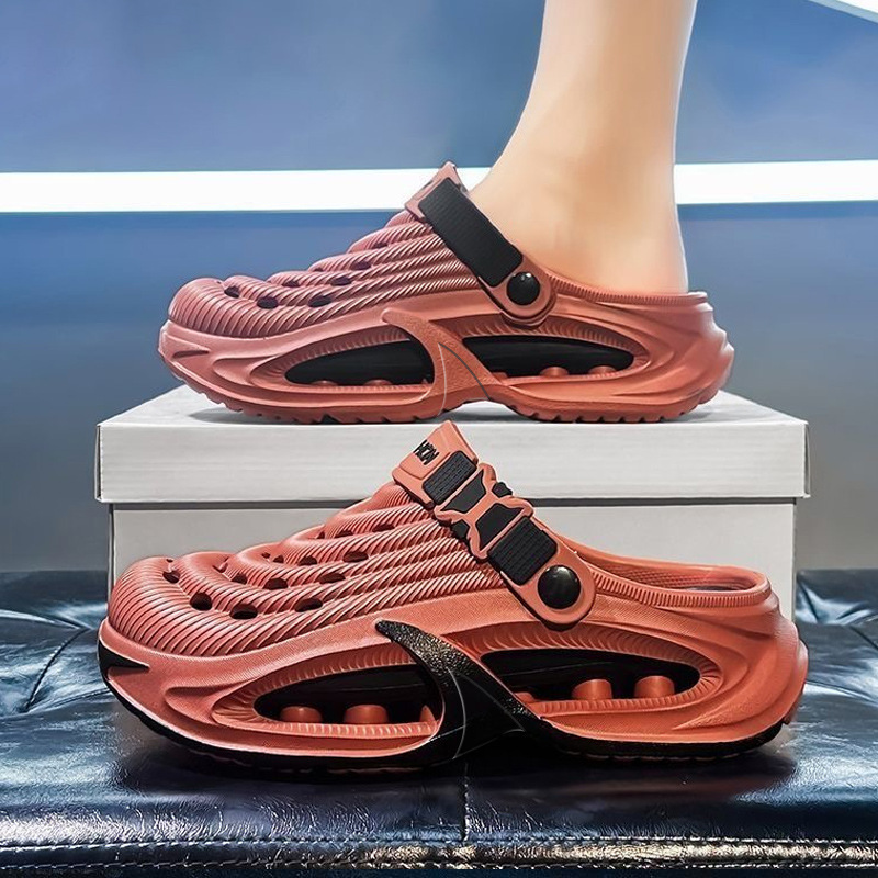 Тапочки в стиле Crocs, нескользящие босоножки, коллекция 2026 года, подходят для носки на улице, для влюбленных, закрытый носок
