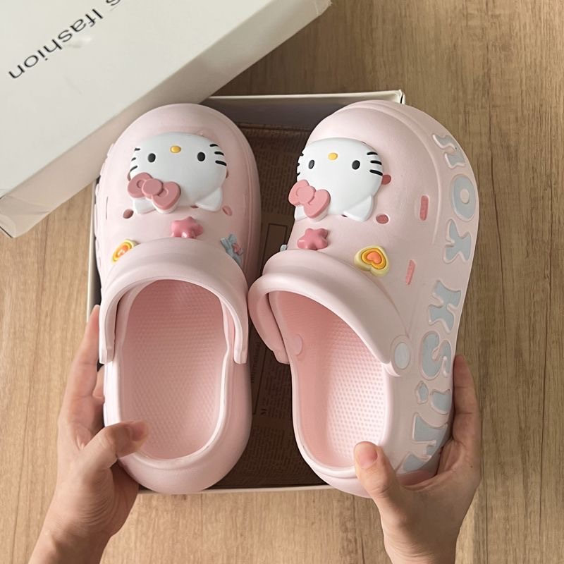 Летние милые тапочки в стиле Crocs на платформе, мультяшные мюли, увеличивают рост на 7 см, подходят для подростков, закрытый носок, подходят для носки на улице